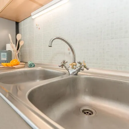 Casa Nova Near Queen Beach- By Ta Leut Agency