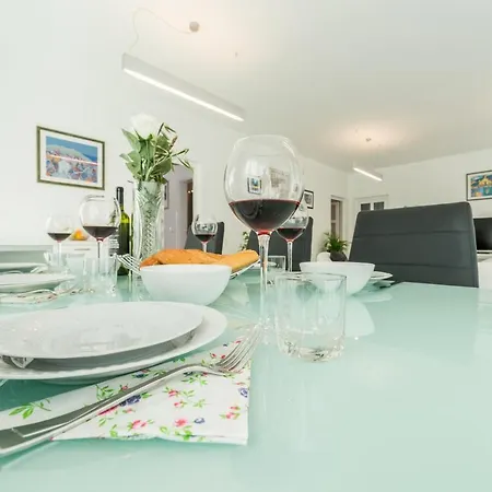 Casa Nova Near Queen Beach- By Ta Leut Agency וילה *