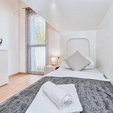 Βίλα Casa Nova Near Queen Beach- By Ta Leut Agency